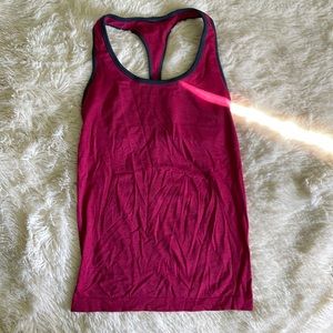 lululemon fuchsia tank top